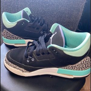 Air Jordan Retro 3